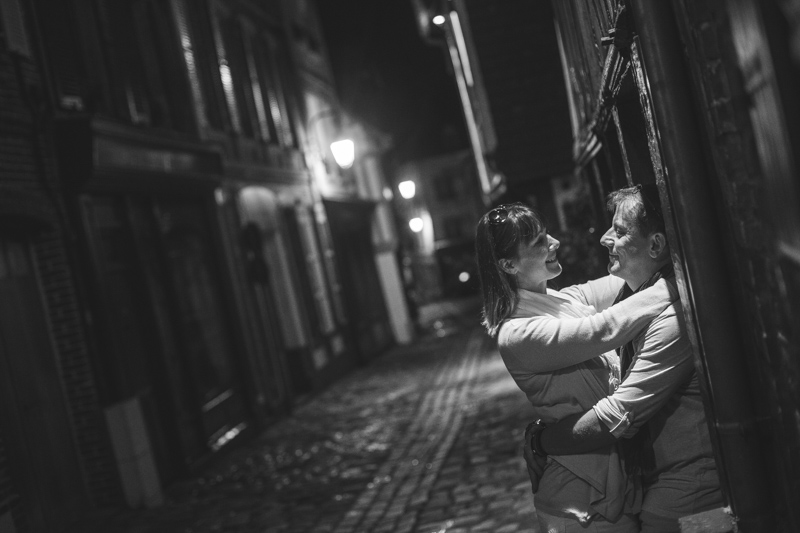 Seance engagement rue Honfleur de nuit