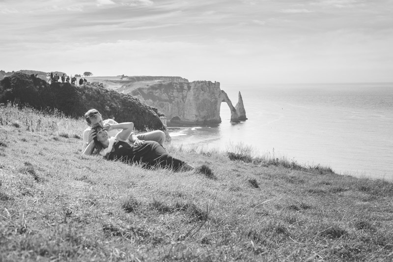 Engagement à Etretat en normandie