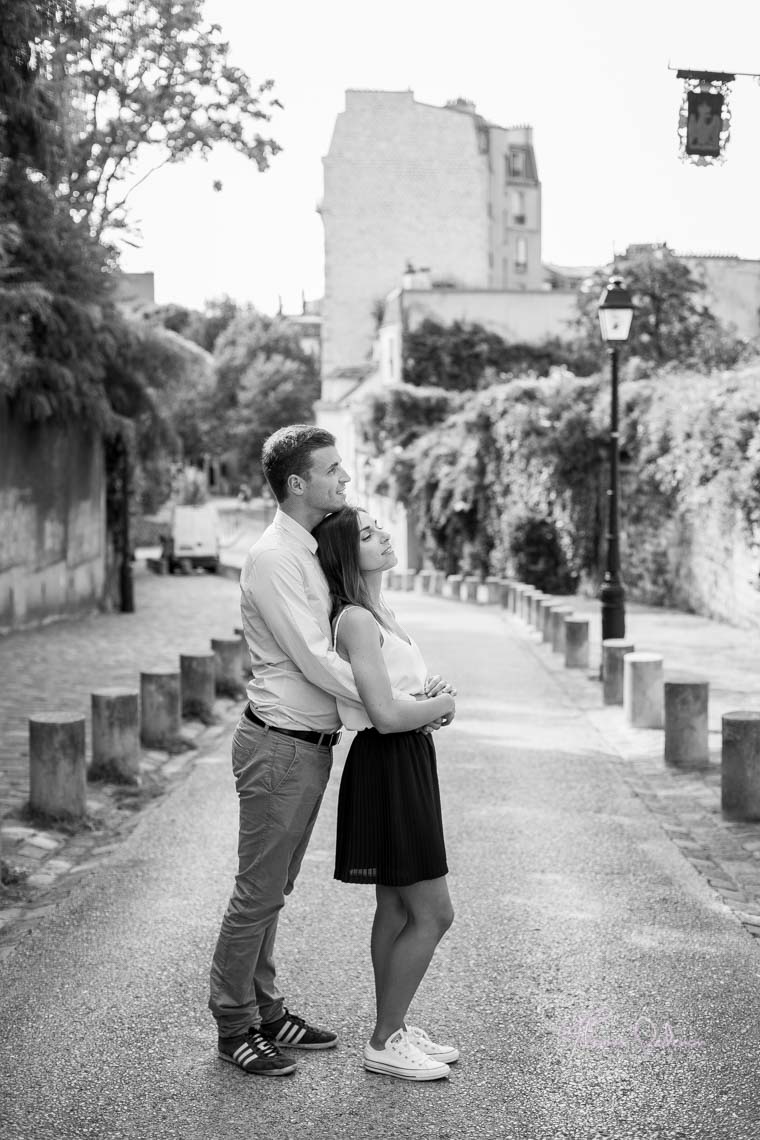 Seance Engagement dans les ruelles de Montmartre