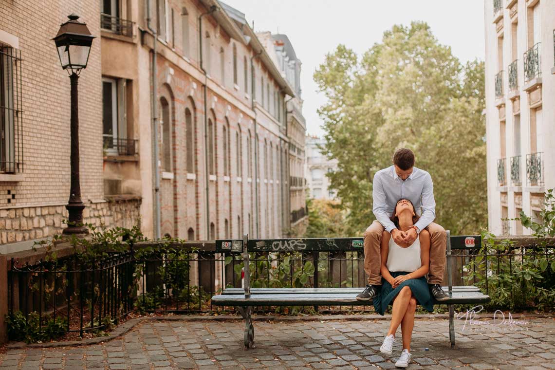 photo séance engagement banc public