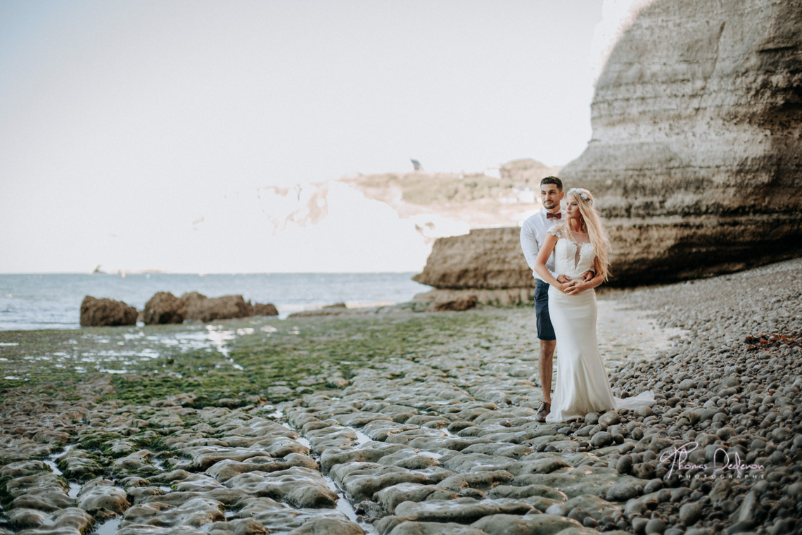 séance engagement en bord de mer à Etretat