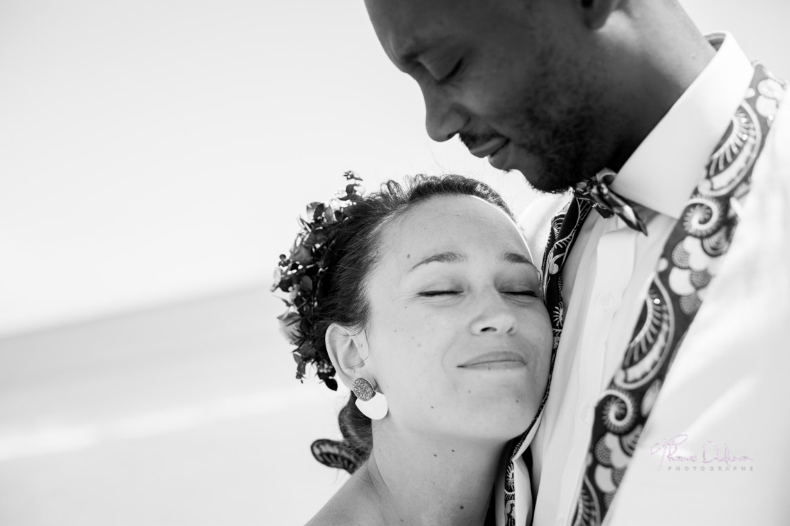 Moment de bonheur simple sur la plage de palavas les flots pour cette séance engagement