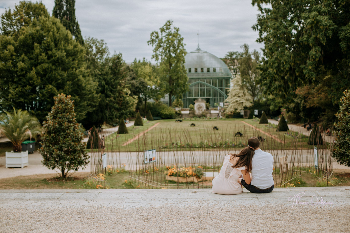 belle séance engagement au jardin des serres d'auteuil, paris 16ème